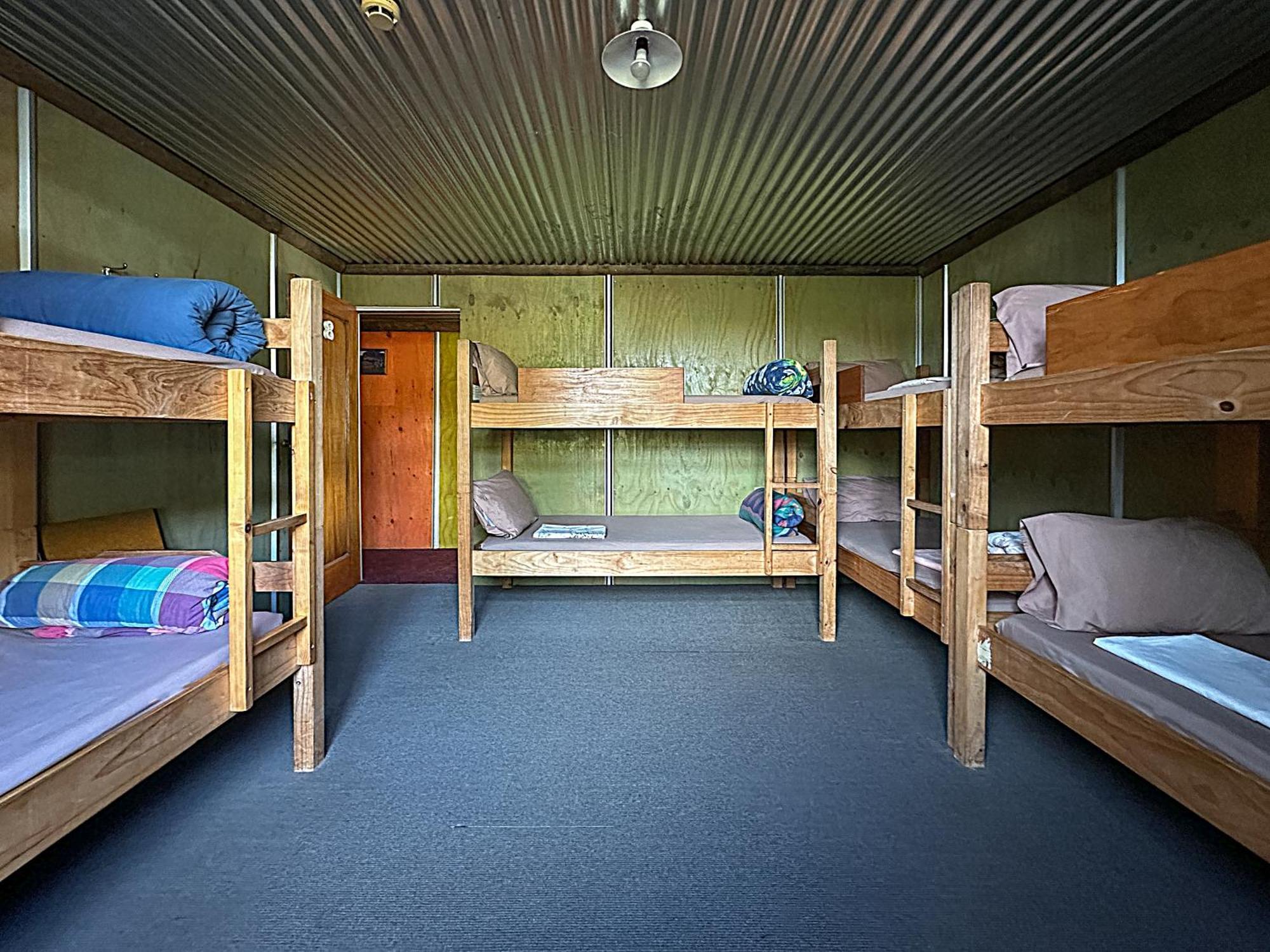 The Crossing Lodge & Backpackers Erua Exteriör bild